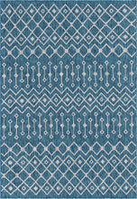 Load image into Gallery viewer, Outdoor Tribal Trellis Rug in Teal