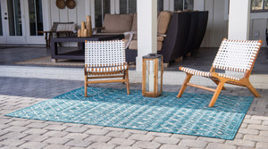 Outdoor Tribal Trellis Rug in Teal