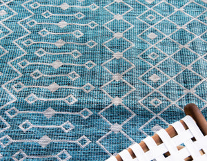 Outdoor Tribal Trellis Rug in Teal