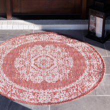 Load image into Gallery viewer, Outdoor Timeworn Rug in Rust Red