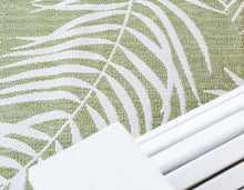 Load image into Gallery viewer, Outdoor Palm Rug in Green