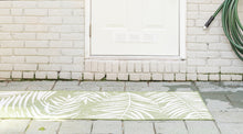 Load image into Gallery viewer, Outdoor Palm Rug in Green